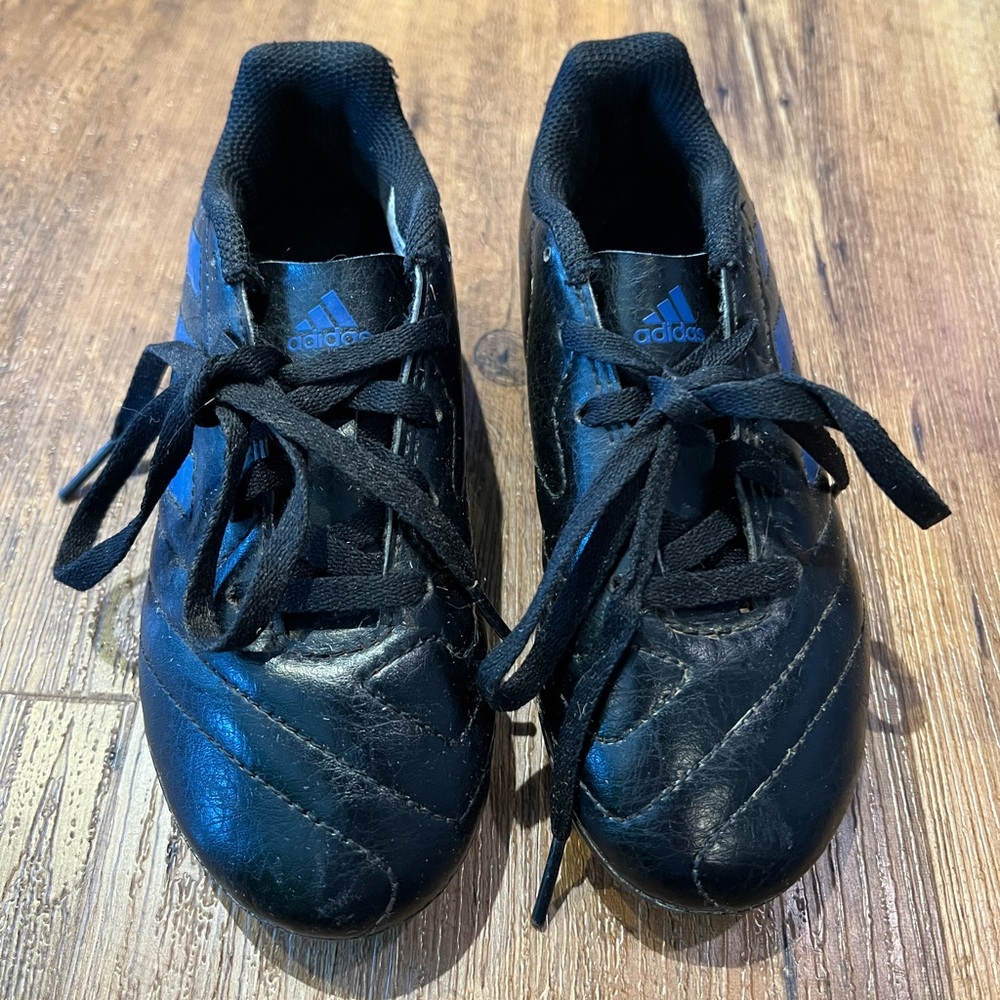 Adidas soccer cleats